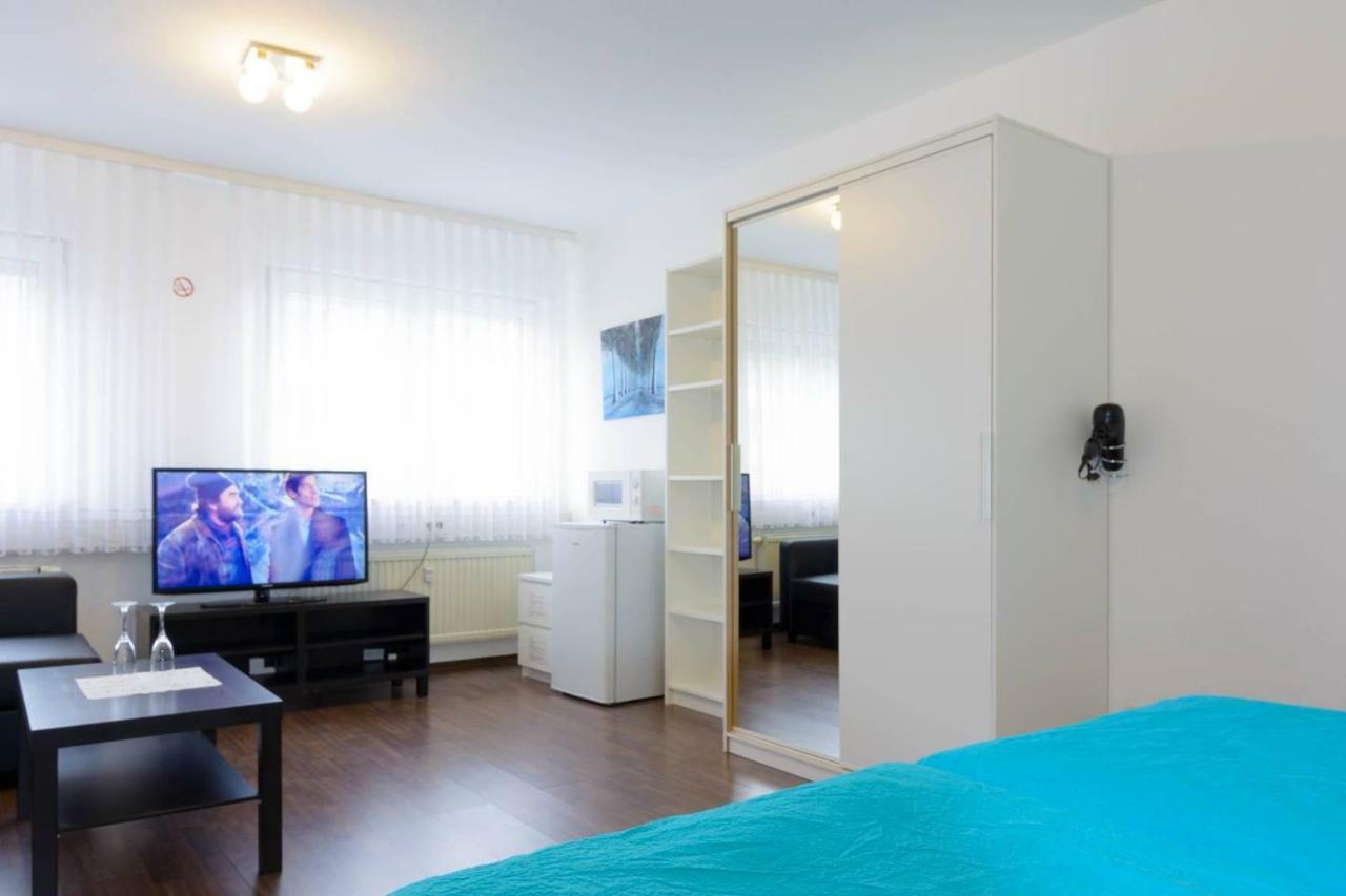 Private Next To Subway Homestay *
