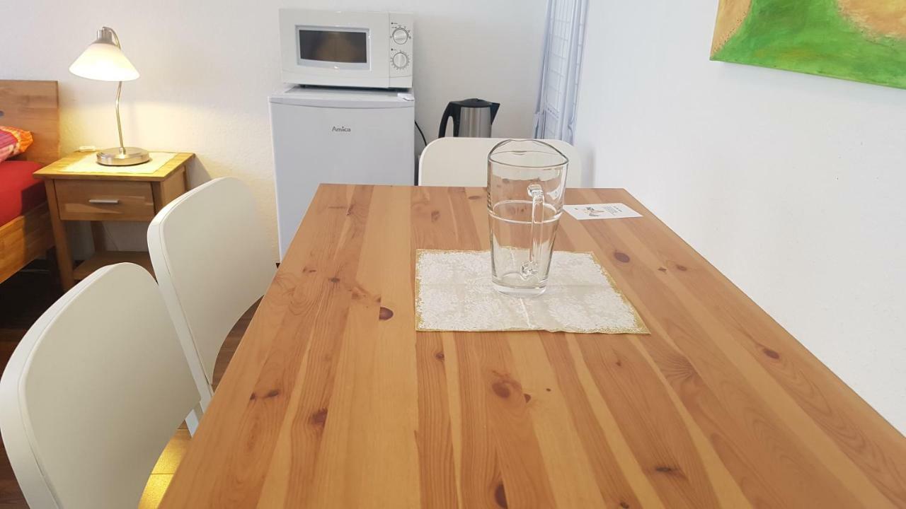 Homestay Private Next To Subway *
